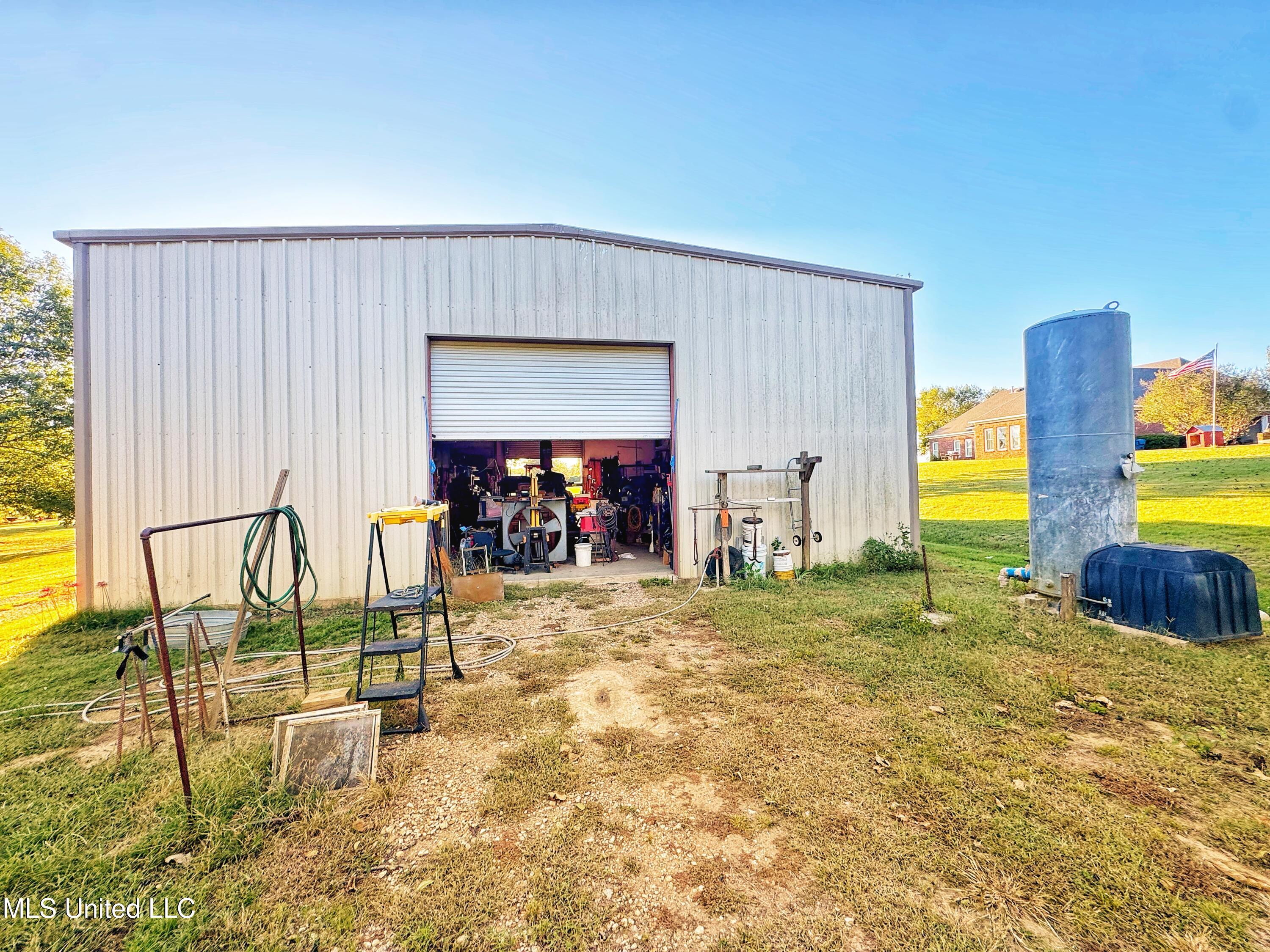 698 Diamond Ridge Road Clarksdale, MS 38614 - Photo 37 of 51 IMG_0513