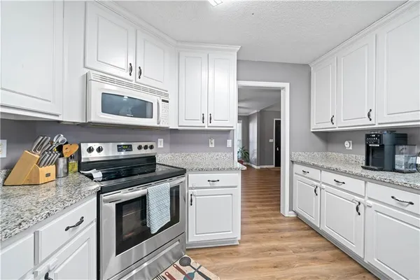 $350,000 | 2605 Freemans Walk Drive, Dacula, GA 30019