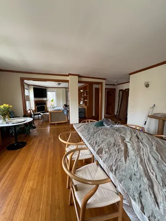 $3,695 | 1011 Central Avenue, Unit 2, Wilmette, IL 60091