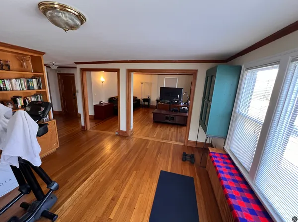 $3,695 | 1011 Central Avenue, Unit 2, Wilmette, IL 60091