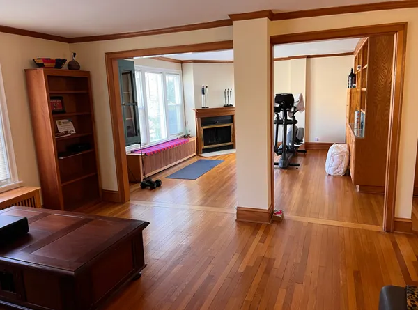 $3,695 | 1011 Central Avenue, Unit 2, Wilmette, IL 60091