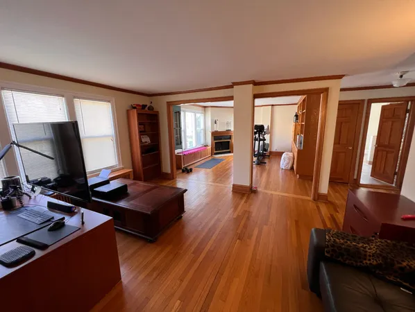 $3,695 | 1011 Central Avenue, Unit 2, Wilmette, IL 60091