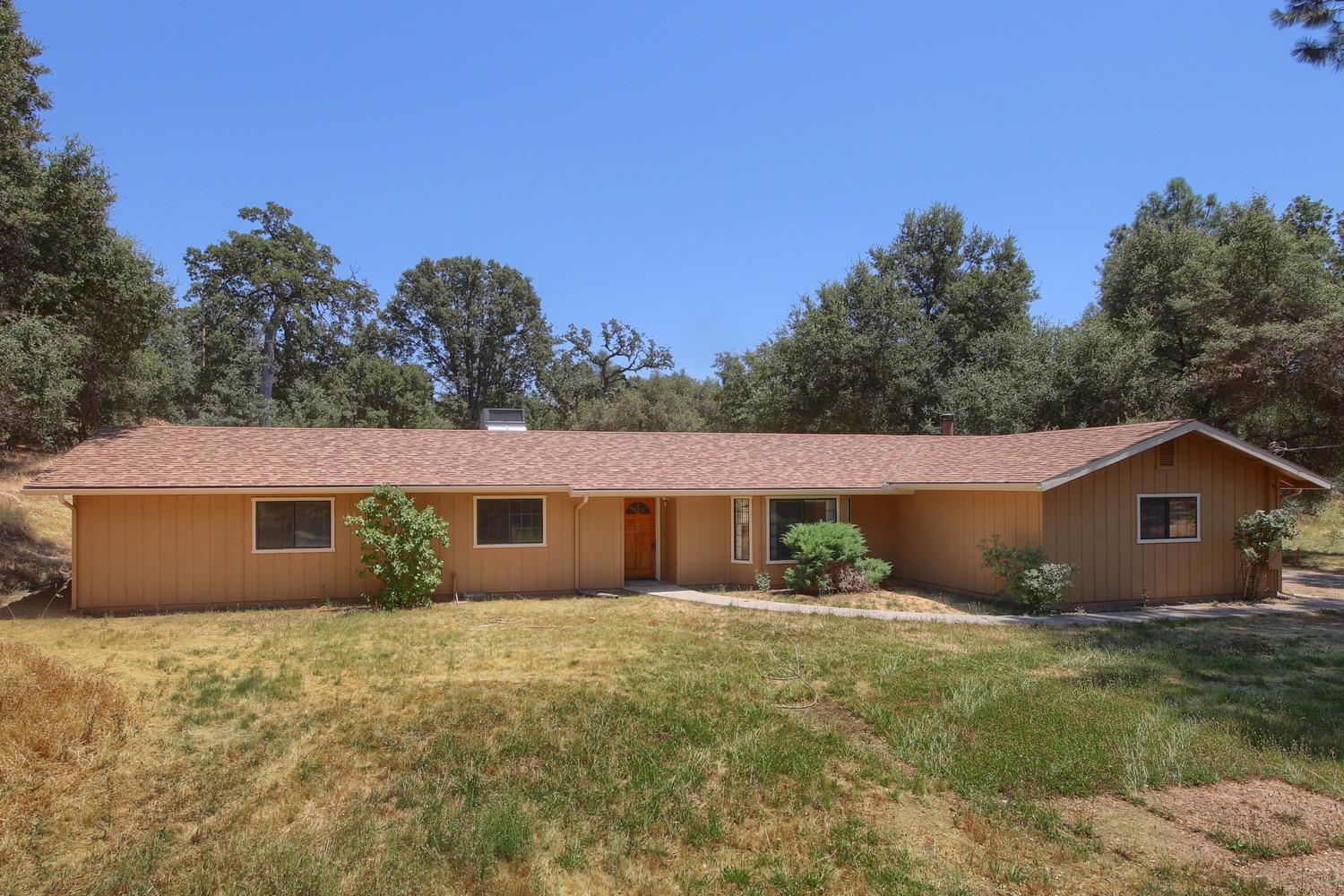 31367 Sioux Road Coarsegold, CA 93614 - Photo 11 of 29 Gallery Image 11