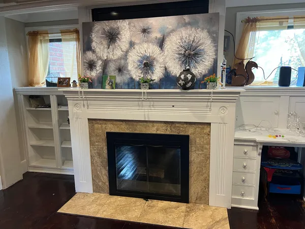 $3,400 | 2221 Highway 83, Delafield, WI 53029