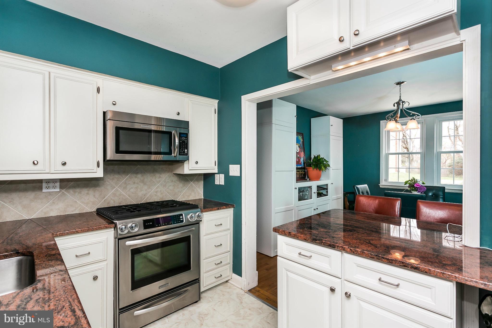 8 Dungarrie Road Catonsville, MD 21228 - Photo 11 of 30 Kitchen