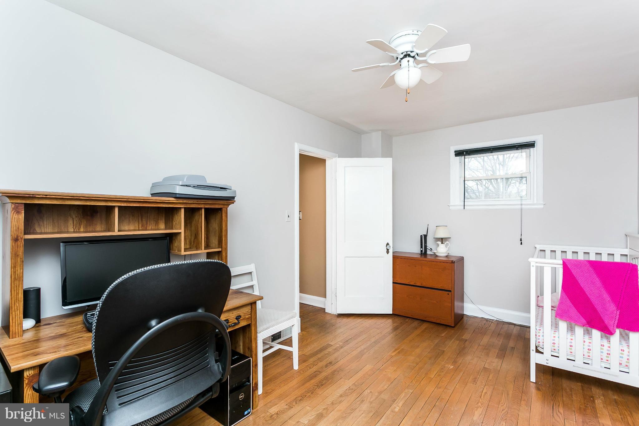8 Dungarrie Road Catonsville, MD 21228 - Photo 21 of 30 Bedroom