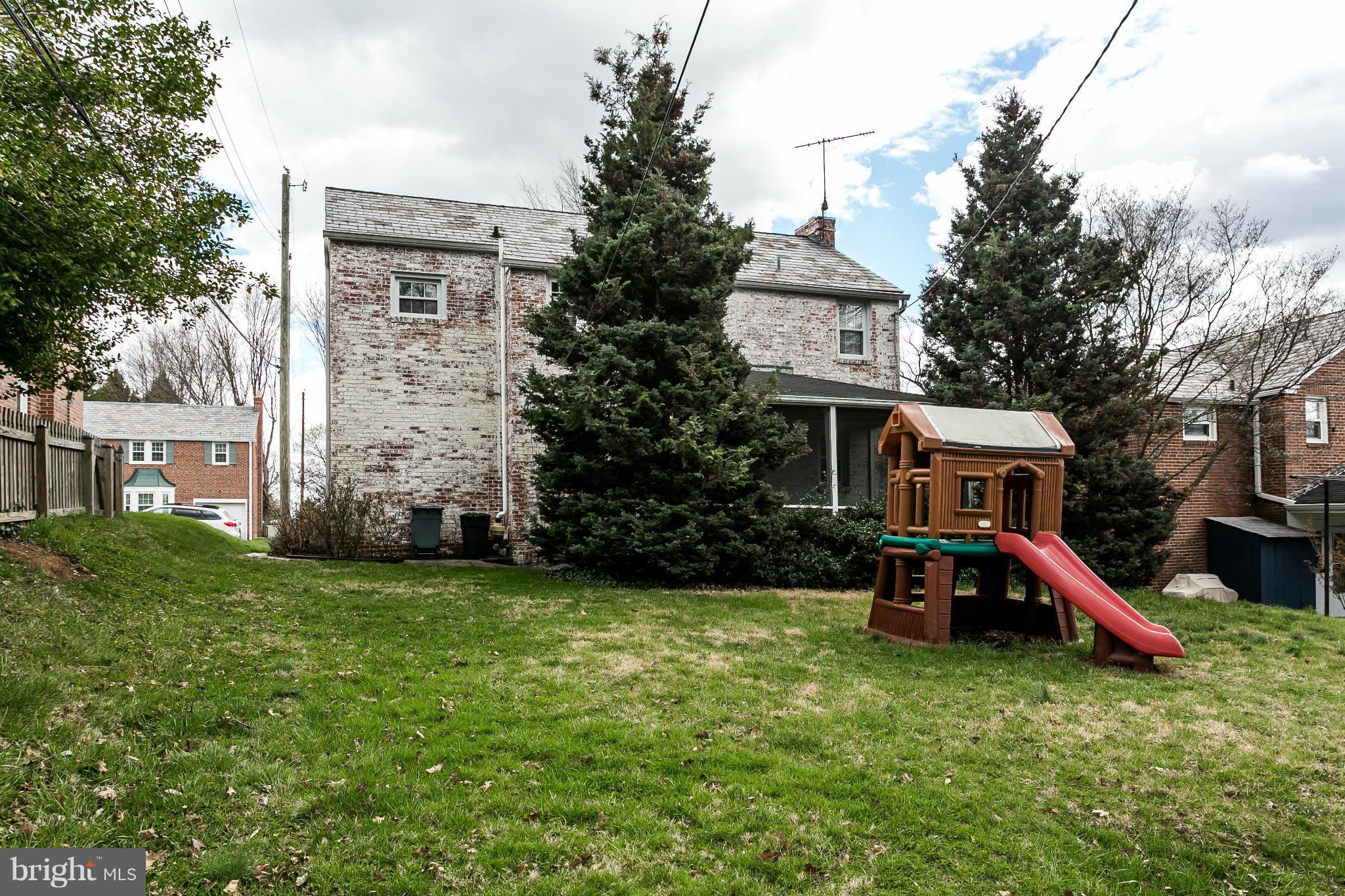 8 Dungarrie Road Catonsville, MD 21228 - Photo 29 of 30 Exterior (Rear)