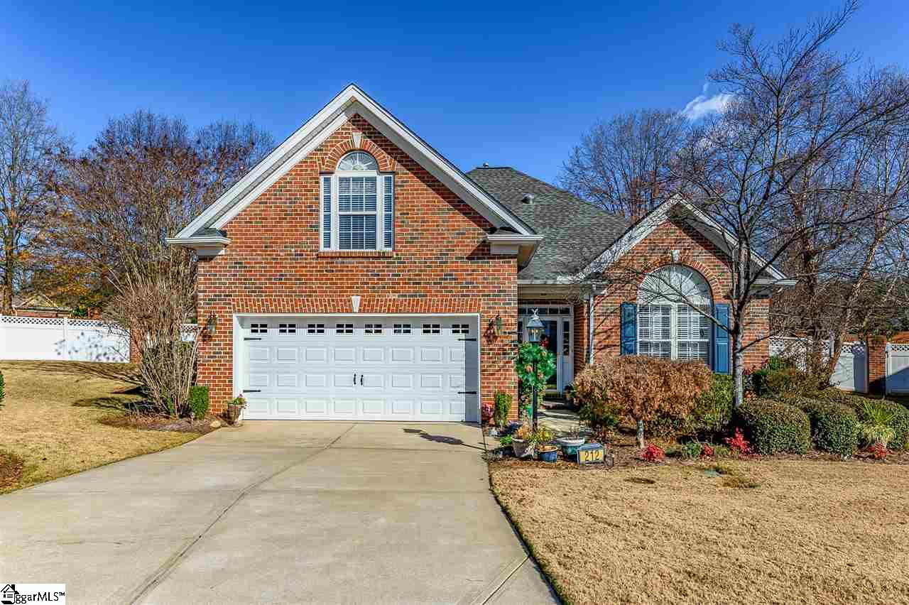 212 Lansfair Way Greenville, SC 29607 - Photo 1 of 32 Gallery Image 1