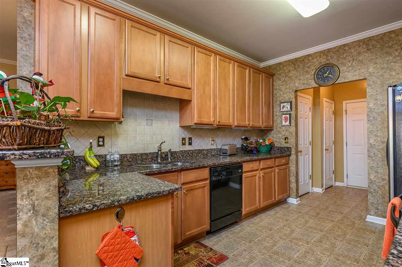 212 Lansfair Way Greenville, SC 29607 - Photo 20 of 32 Gallery Image 20