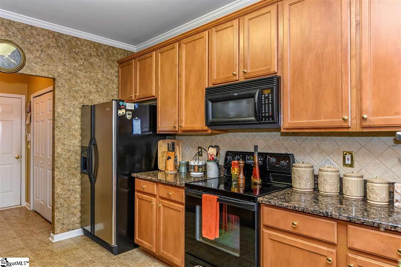 212 Lansfair Way Greenville, SC 29607 - Photo 22 of 32 Gallery Image 22
