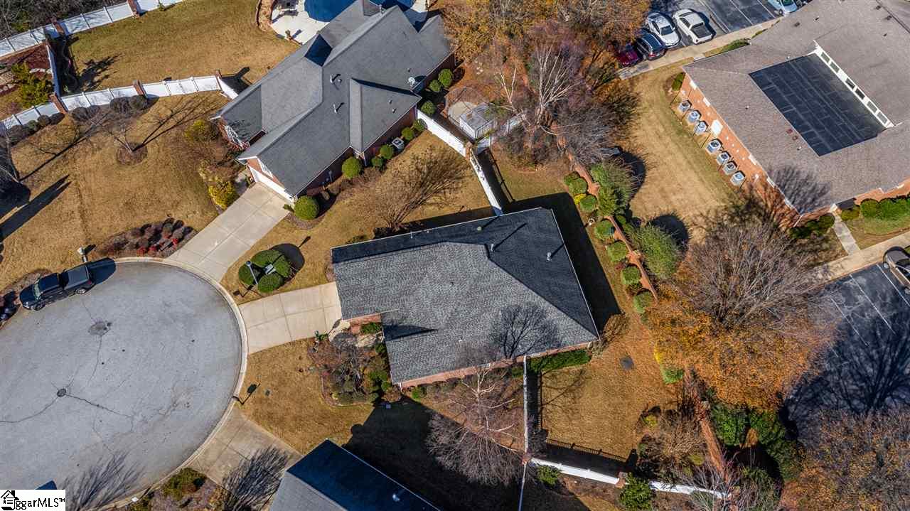 212 Lansfair Way Greenville, SC 29607 - Photo 31 of 32 Gallery Image 31