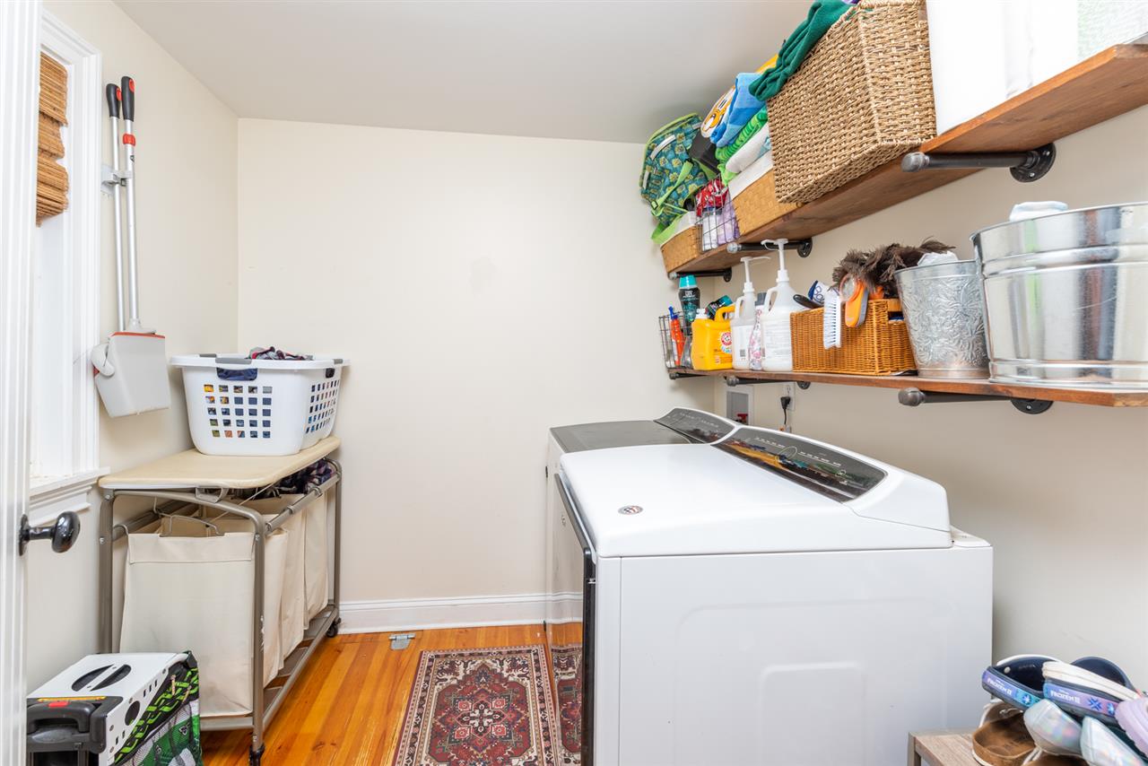352 Battlefield Road Waynesboro, VA 22980 - Photo 24 of 46 a utility room with dryer and washer