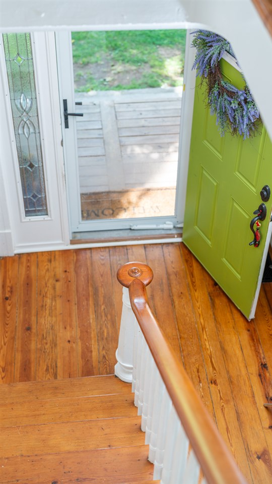 352 Battlefield Road Waynesboro, VA 22980 - Photo 26 of 46 a view of entry way