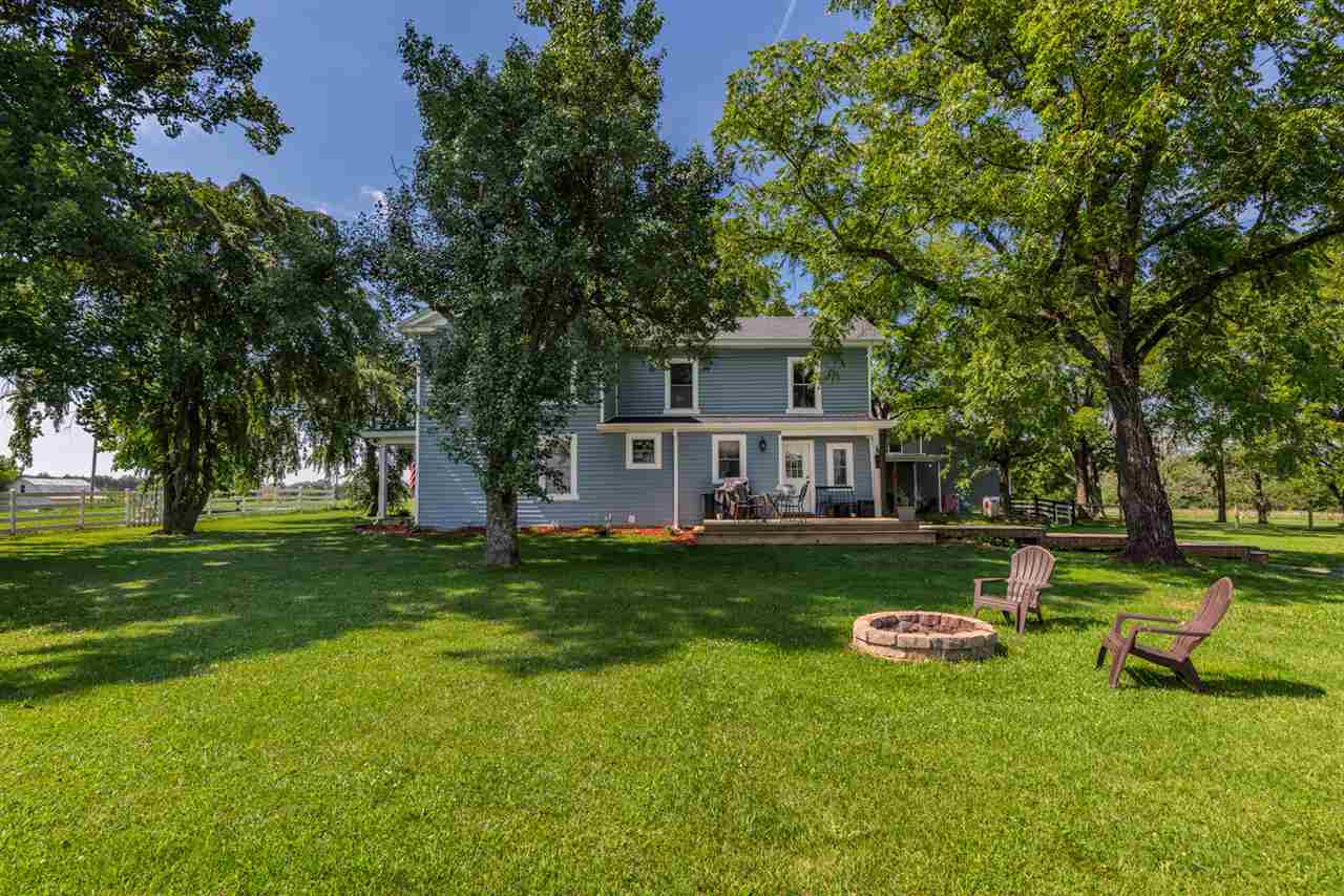 352 Battlefield Road Waynesboro, VA 22980 - Photo 40 of 46 a view of a house with a big yard