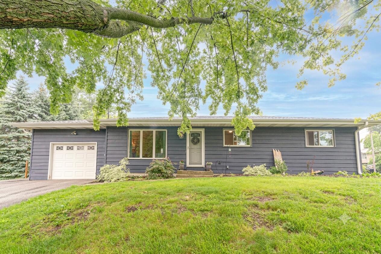 6237 238th Avenue Paddock Lake, WI 53168 - Photo 1 of 30 1