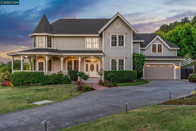 $3,950,000 | 555 Highland Drive, Danville, CA 94526