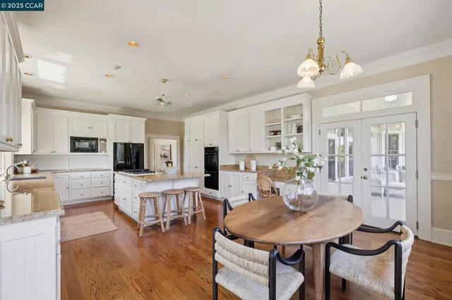 $3,950,000 | 555 Highland Drive, Danville, CA 94526