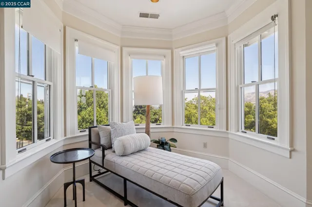 $3,950,000 | 555 Highland Drive, Danville, CA 94526