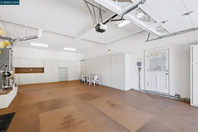 $3,950,000 | 555 Highland Drive, Danville, CA 94526