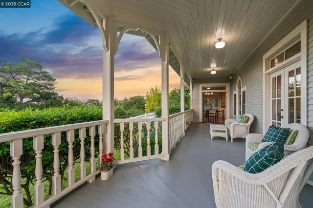 $3,950,000 | 555 Highland Drive, Danville, CA 94526