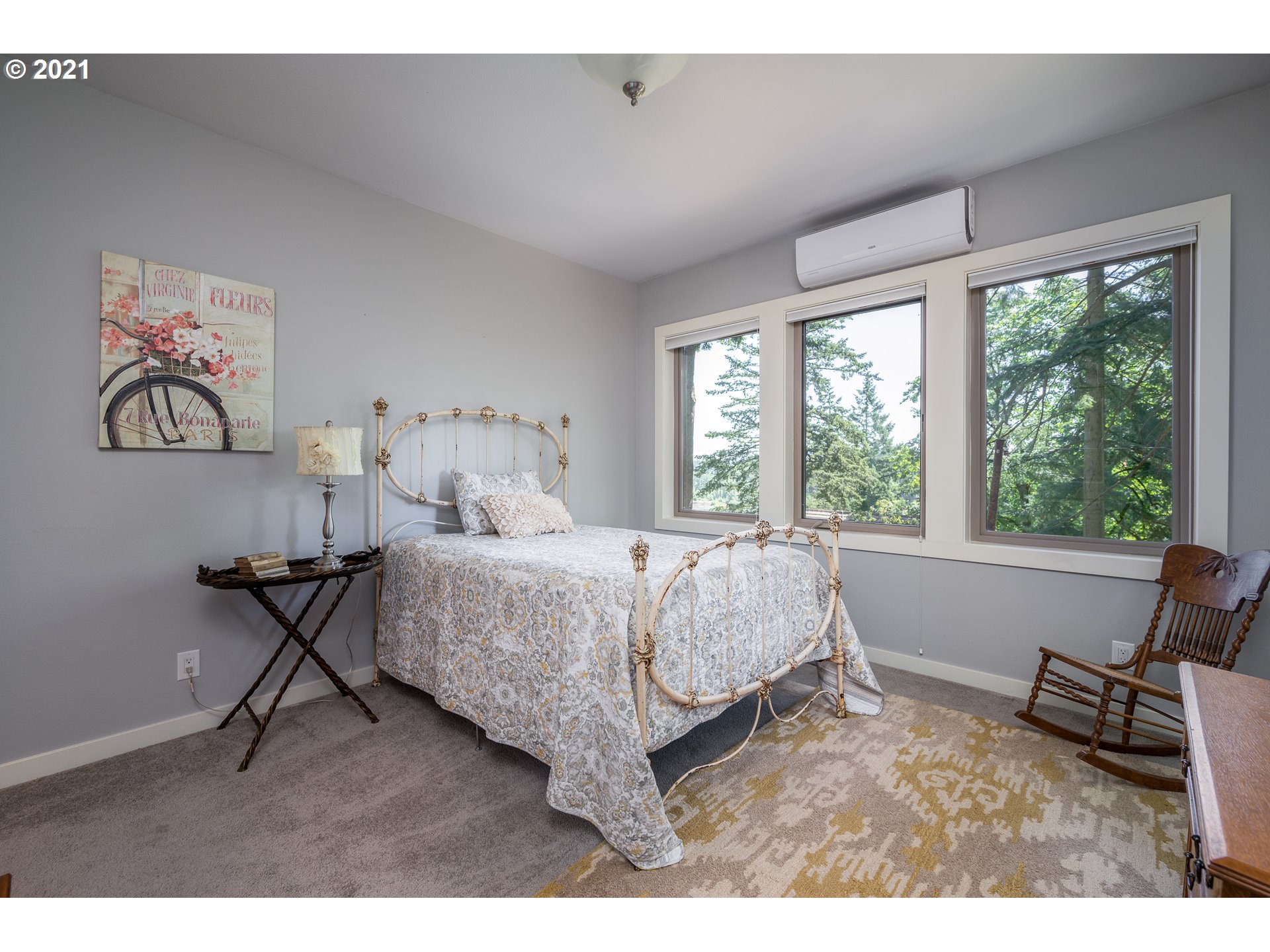 12975 Southwest Elk Rock Road Lake Oswego, OR 97034 - Photo 21 of 32 Gallery Image 21