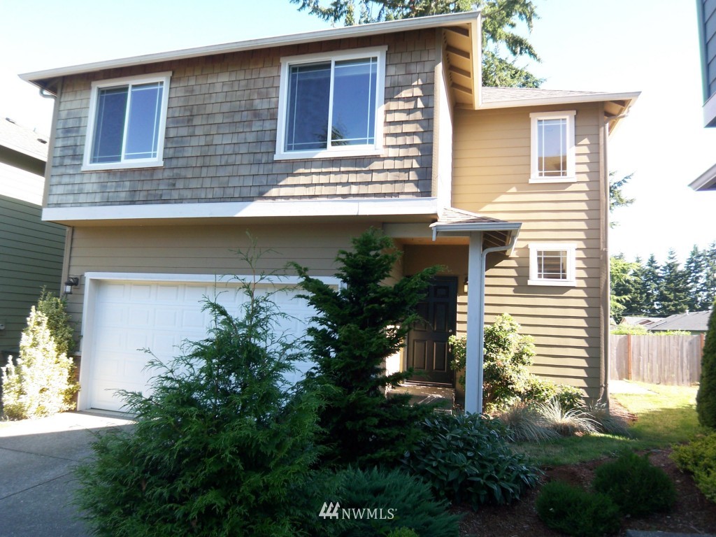 8307 227th Street Southwest Edmonds, WA 98026 - Photo 2 of 15 Gallery Image 2