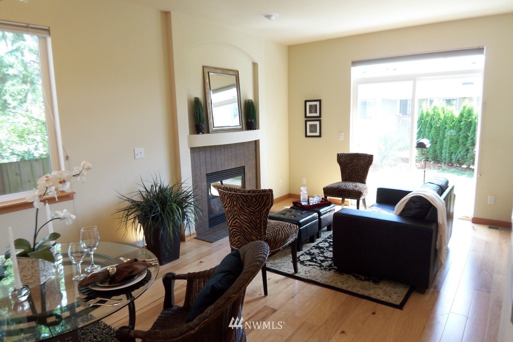 8307 227th Street Southwest Edmonds, WA 98026 - Photo 6 of 15 Gallery Image 6