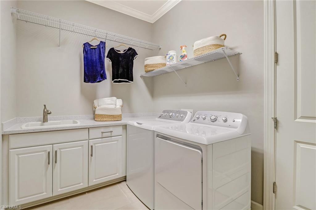 9412 Montelanico Loop Naples, FL 34119 - Photo 25 of 35