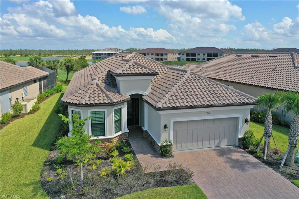 9412 Montelanico Loop Naples, FL 34119 - Photo 33 of 35