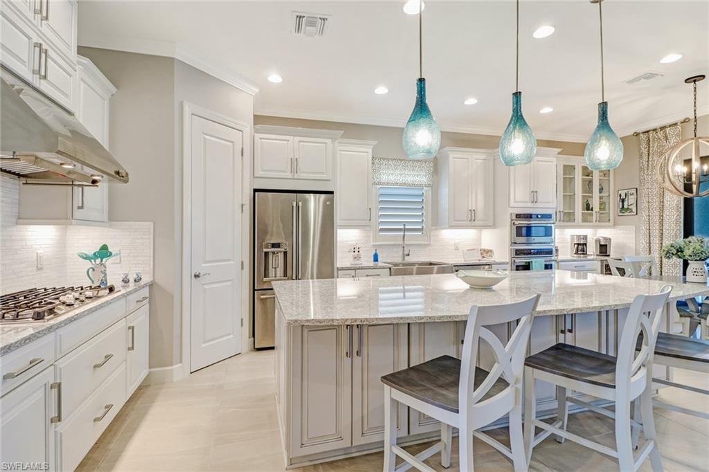 9412 Montelanico Loop Naples, FL 34119 - Photo 7 of 35