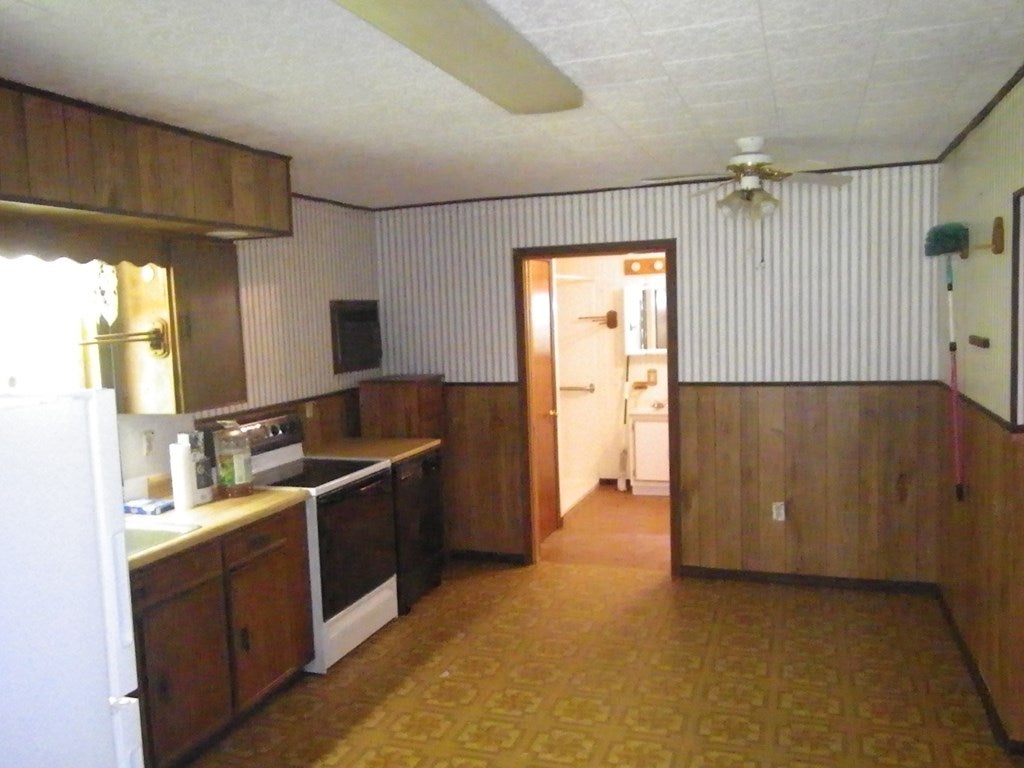 113 Stein Road Carrolltown, PA 15722 - Photo 11 of 34 Gallery Image 11