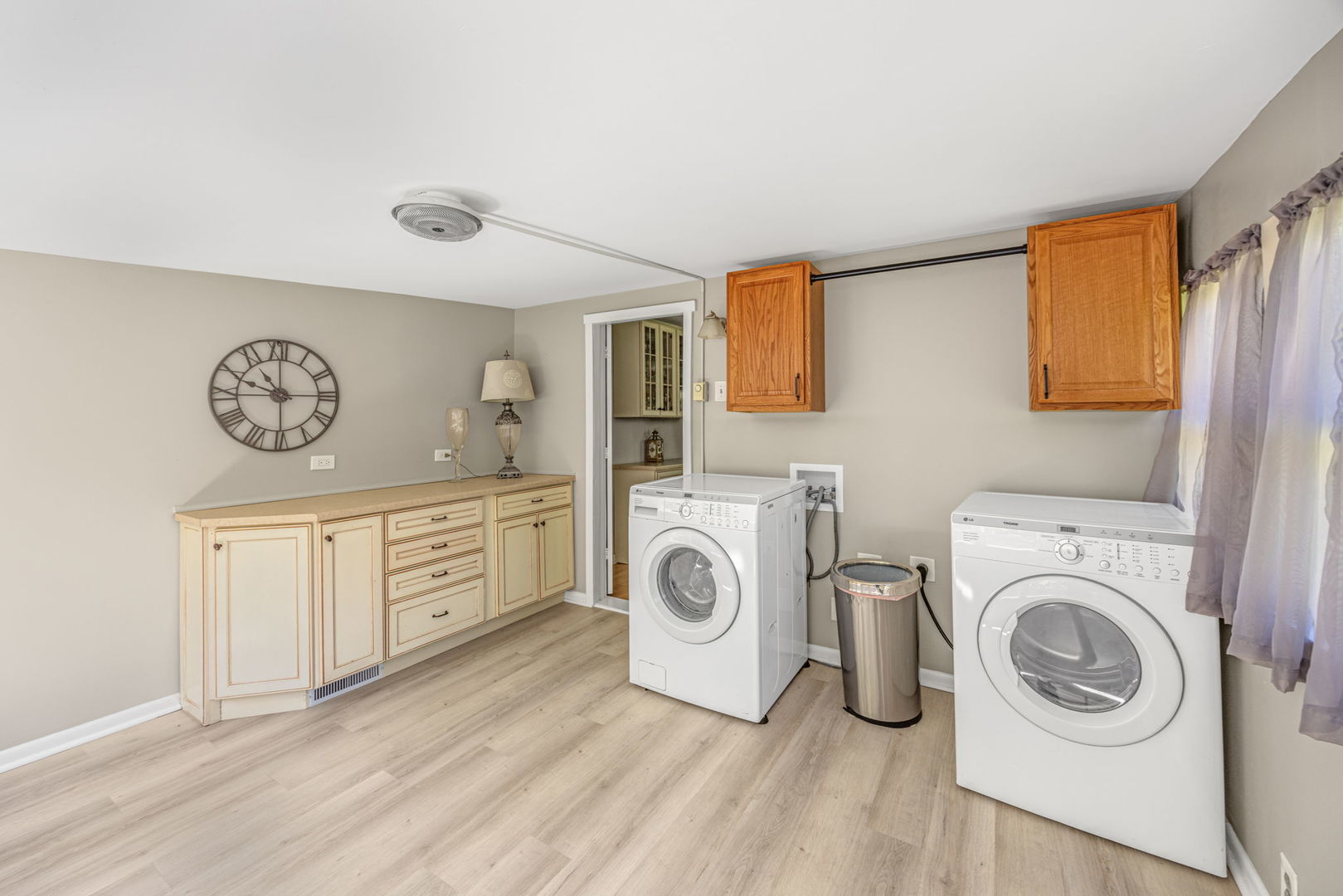 6314 Hillcrest Road Cary, IL 60013 - Photo 6 of 19