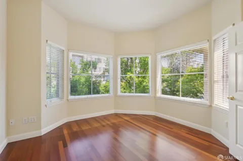 $7,000 | 435 Sheridan Avenue, Unit 201, Palo Alto, CA 94306