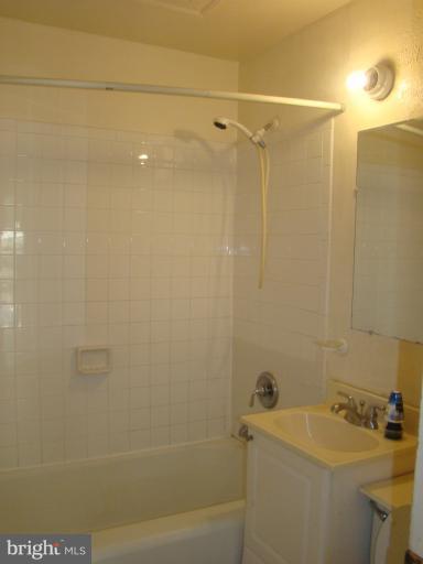 12307 Charles Road Silver Spring, MD 20906 - Photo 2 of 14 Bath