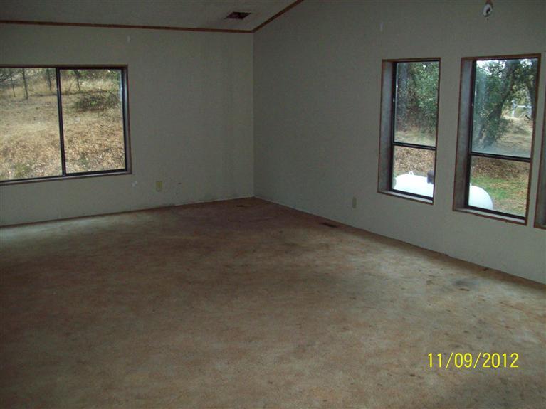 36165 Wells Road Coarsegold, CA 93614 - Photo 5 of 13 Gallery Image 5