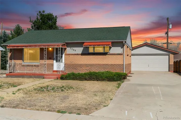 $525,000 | 7220 Avrum Drive, Denver, CO 80221