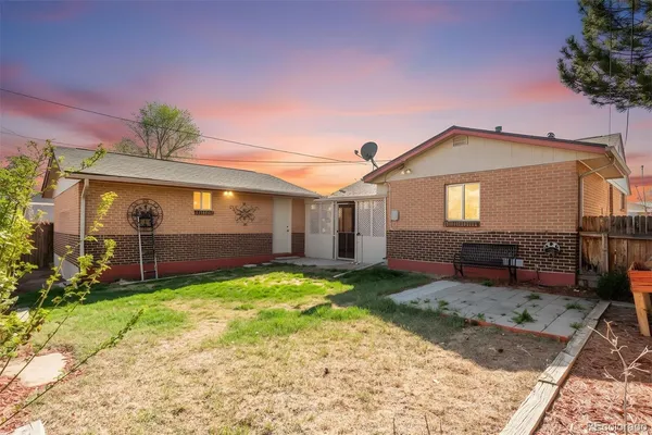 $525,000 | 7220 Avrum Drive, Denver, CO 80221