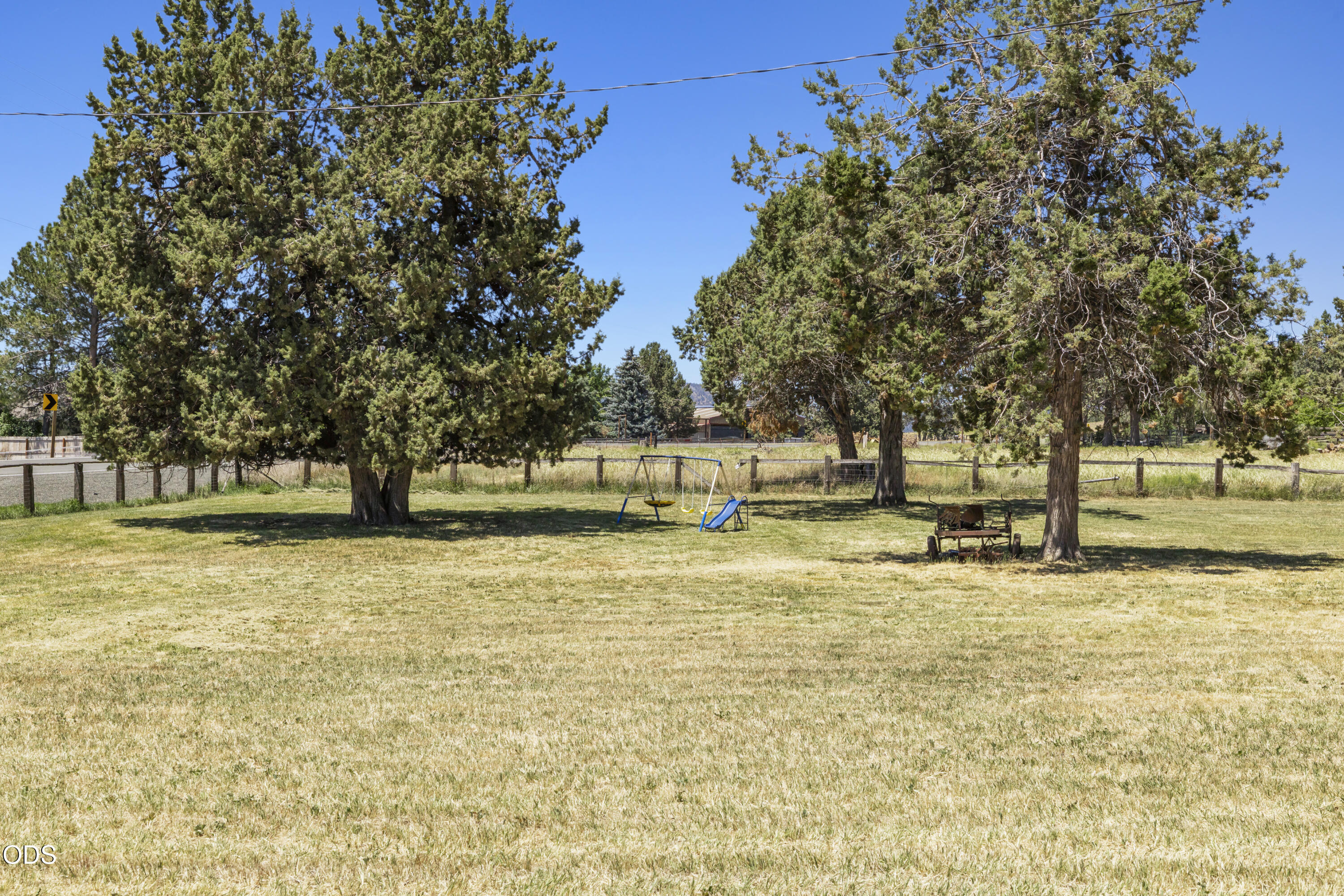 19223 North Poe Valley Road Klamath Falls, OR 97603 - Photo 32 of 58