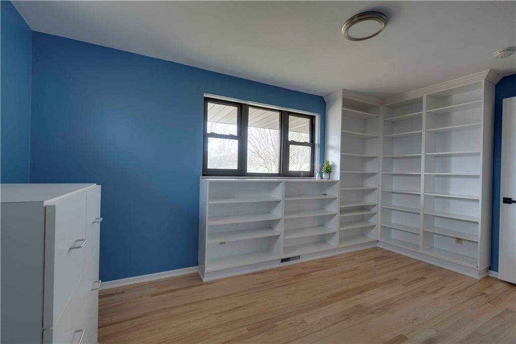 712 Ridge Avenue Pittsburgh, PA 15202 - Photo 15 of 32 a view of an empty room with a window