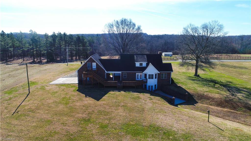 1865 Handy Road Denton, NC 27239 - Photo 5 of 29 Gallery Image 5