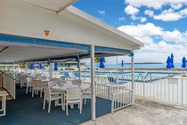 $429,000 | 900 South Emerald Drive, Key Largo, FL 33037