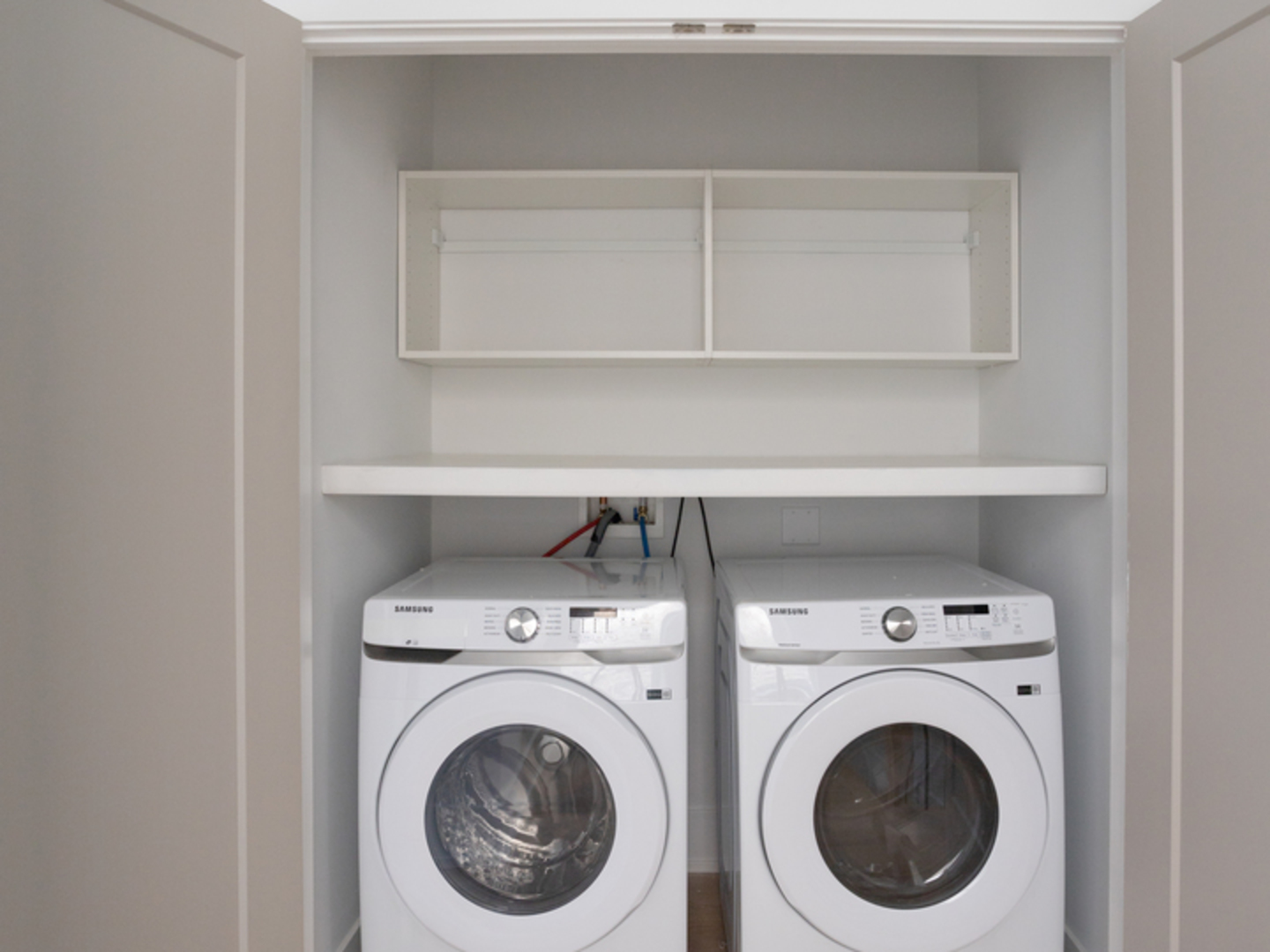 2228 West Lyndale Street Chicago, IL 60647 - Photo 22 of 23 a utility room with dryer and washer