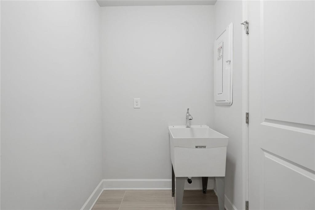 6168 Collins Road Acworth, GA 30101 - Photo 34 of 39