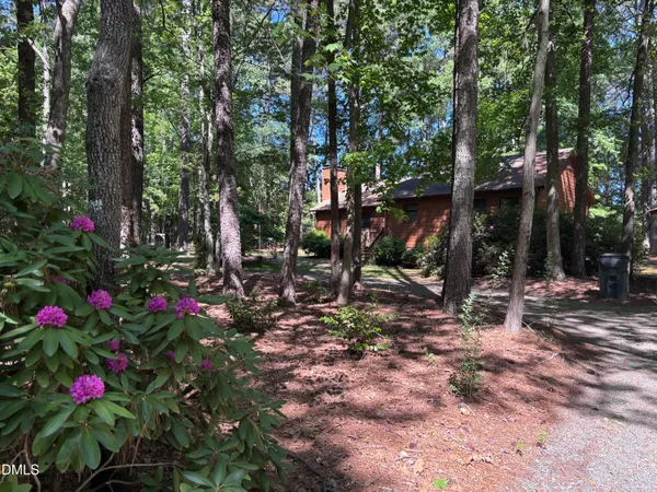 $320,000 | 9816 Leslie Drive, Chapel Hill, NC 27516