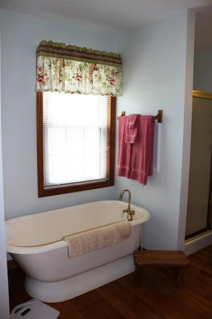 60 Sontag Road Rocky Mount, VA 24151 - Photo 24 of 51 Master Bath (pic2) Tub & StandUp Shower