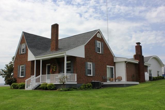 60 Sontag Road Rocky Mount, VA 24151 - Photo 43 of 51 Right Side of Home