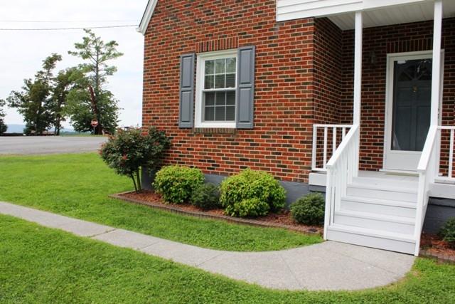 60 Sontag Road Rocky Mount, VA 24151 - Photo 7 of 51 Front Walkway