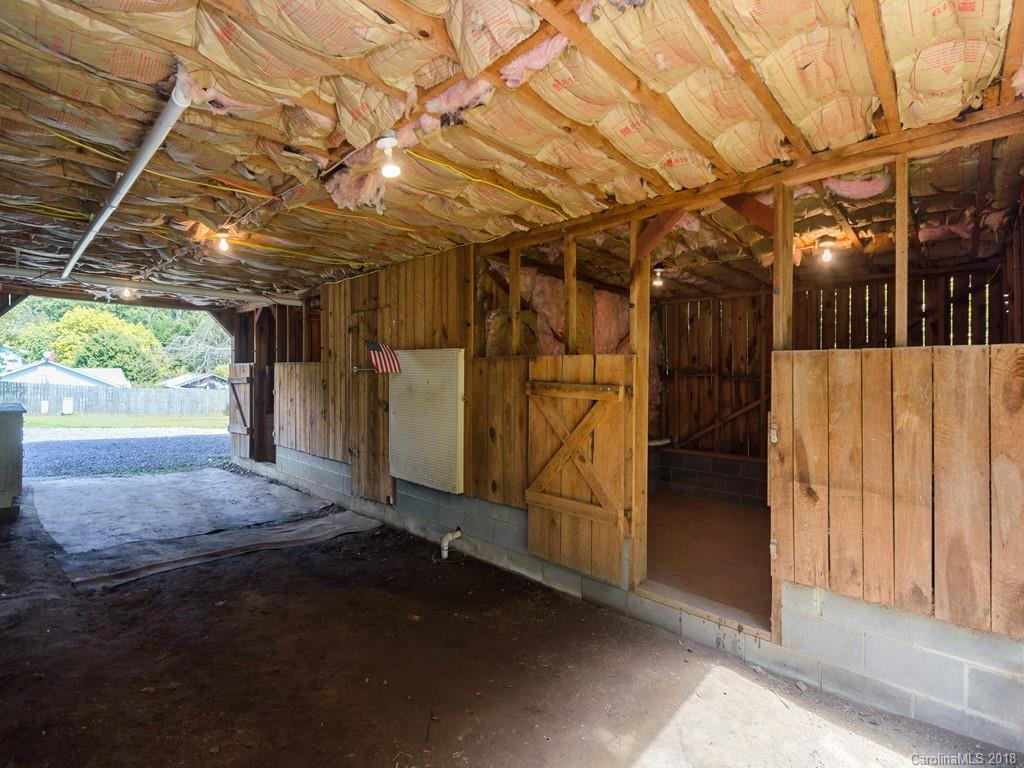 45 Boulder Drive Waynesville, NC 28786 - Photo 24 of 35