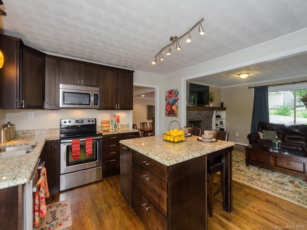 45 Boulder Drive Waynesville, NC 28786 - Photo 8 of 35