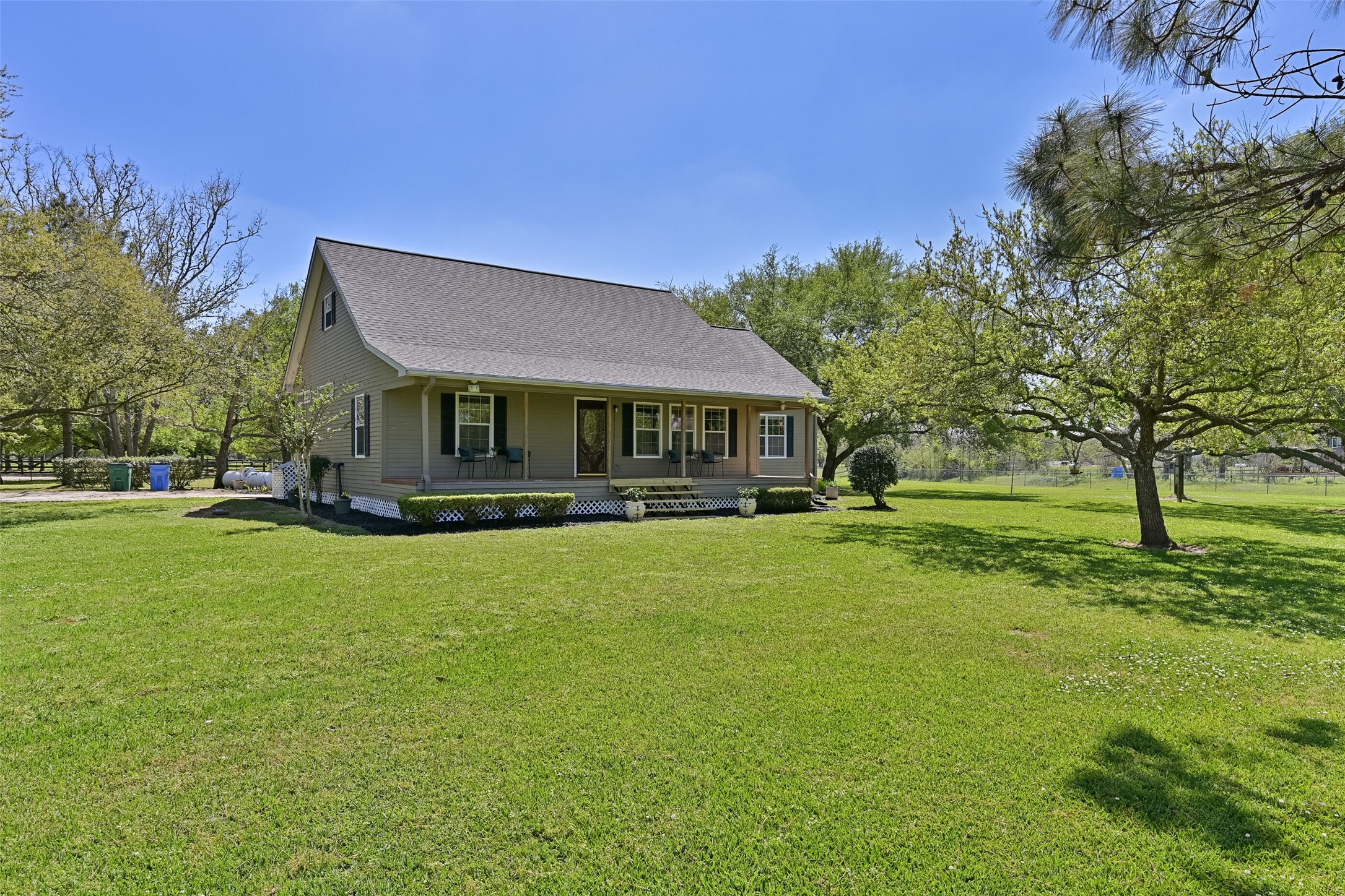 1 Wolfe Lane Manvel, TX 77578 - Photo 4 of 45